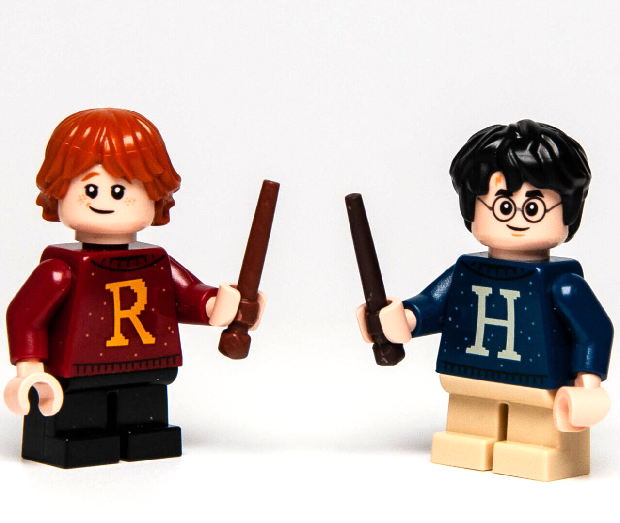 (Lot of 2) LEGO Minifigures - Harry and Ron, Letter Sweaters 75964 (hp207 hp206) - StudBee