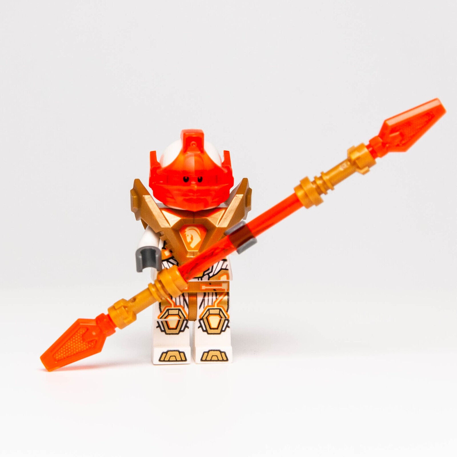 LEGO Nexo Knights - Lance Pearl Gold Armor Minifigure - 72001 (nex141) - StudBee
