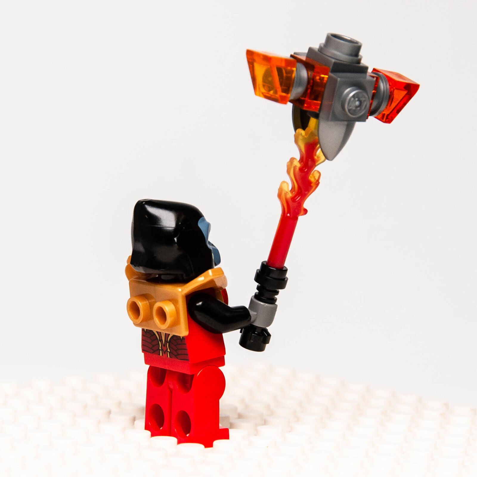 LEGO Chima Minifigure - Gorzan Fire Chi (loc091) 70145 70143 - StudBee