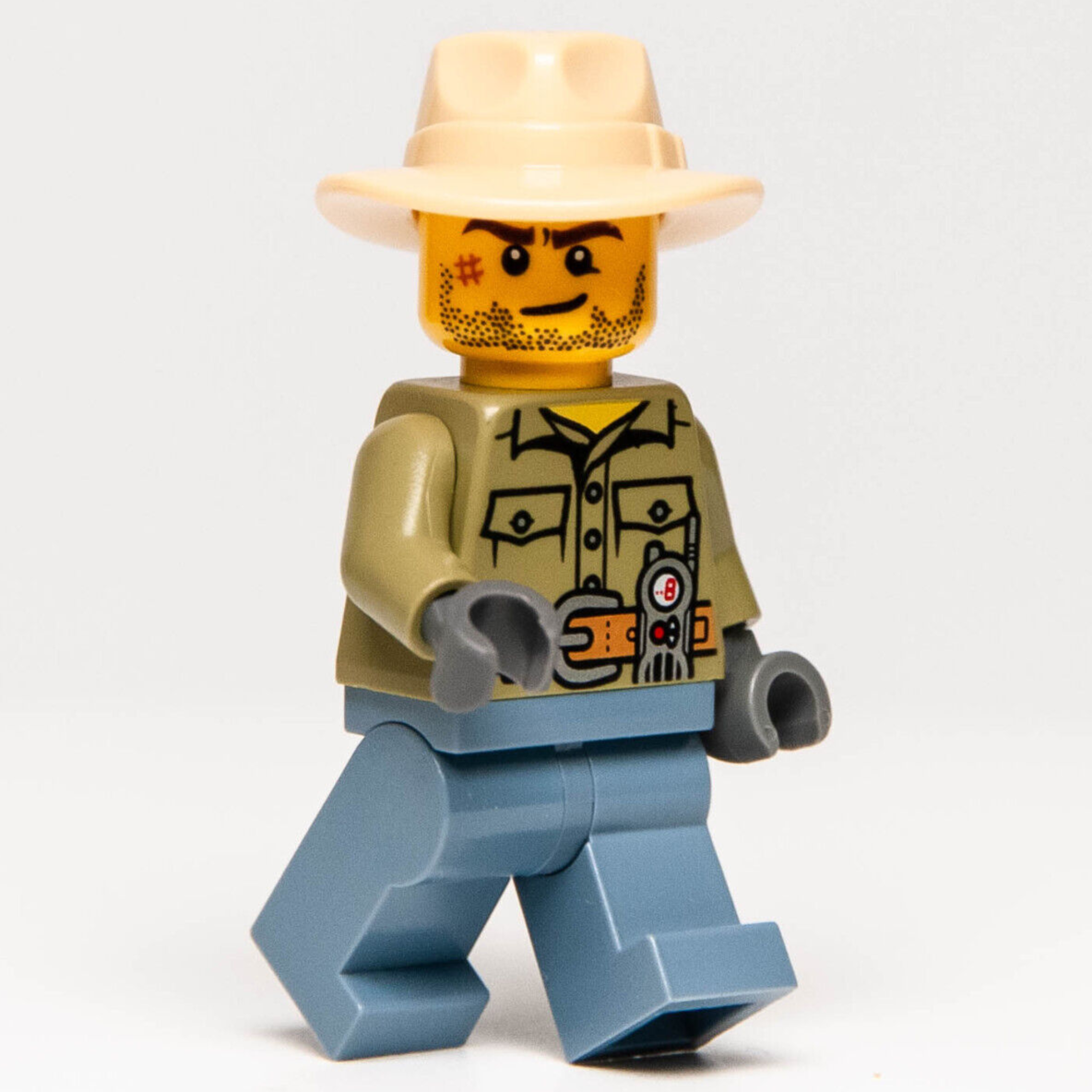 LEGO City Male Volcano Explorer Minifigure, Tan Fedora (cty0684) Scar - StudBee