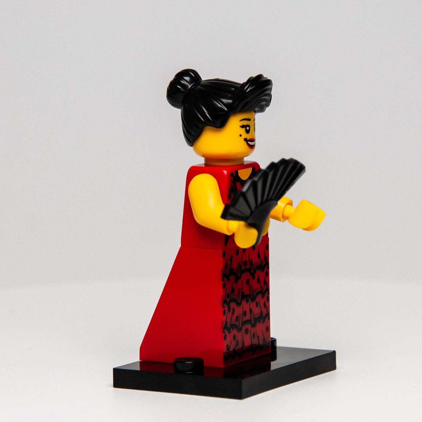 LEGO CMF Minifigure, Series 6 - Flamenco Dancer w/ Fan (col06-6) - StudBee