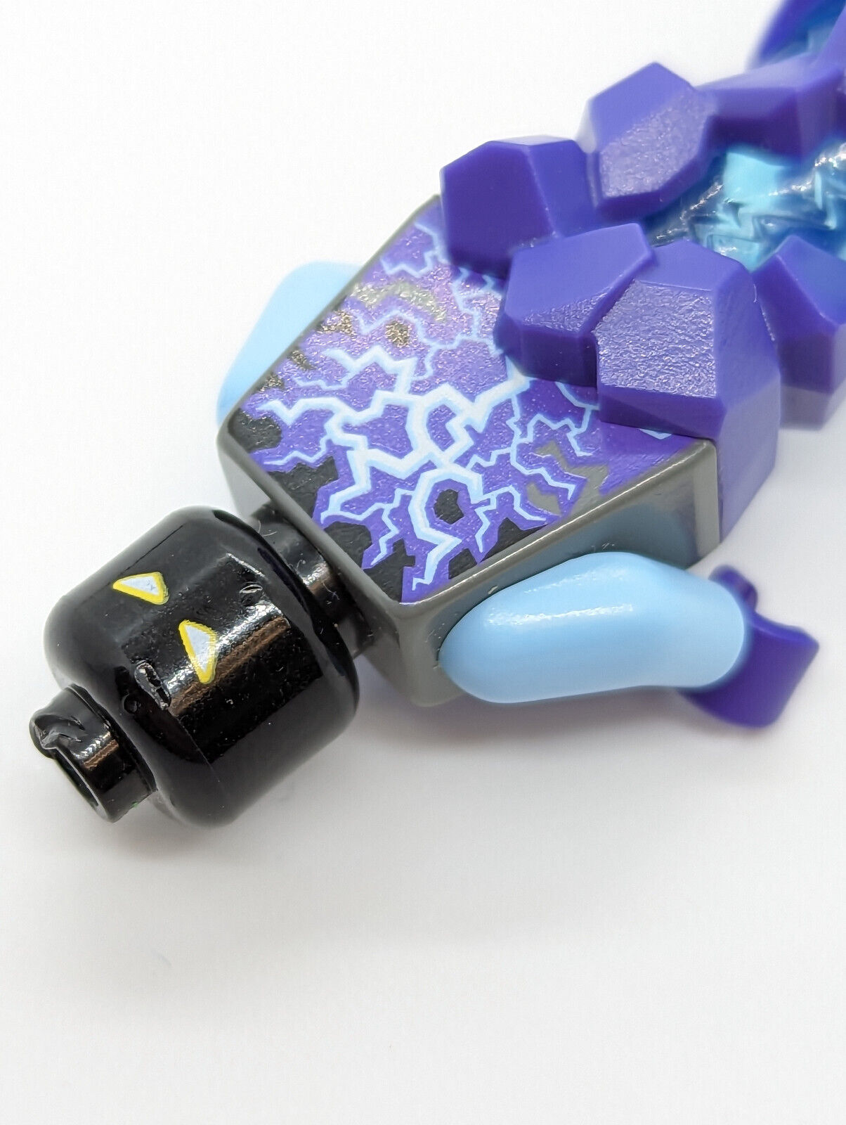 LEGO Rogul (w/ Weapon) Minifigure - 70354 70348 (nex077) *Dents* - StudBee