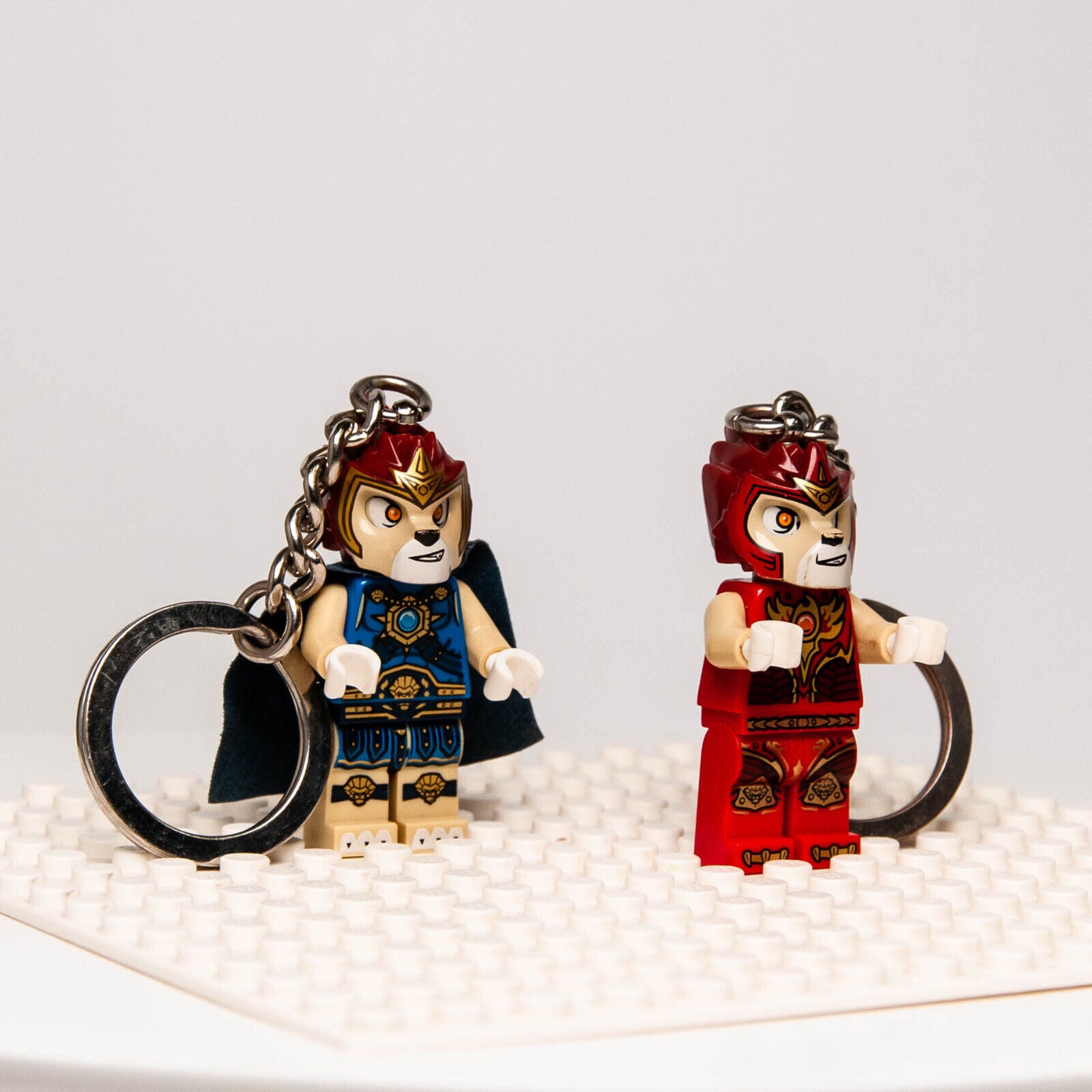 (2) LEGO Chima Laval Minifigure Keychains 850608 851368 (loc011 loc101) - StudBee