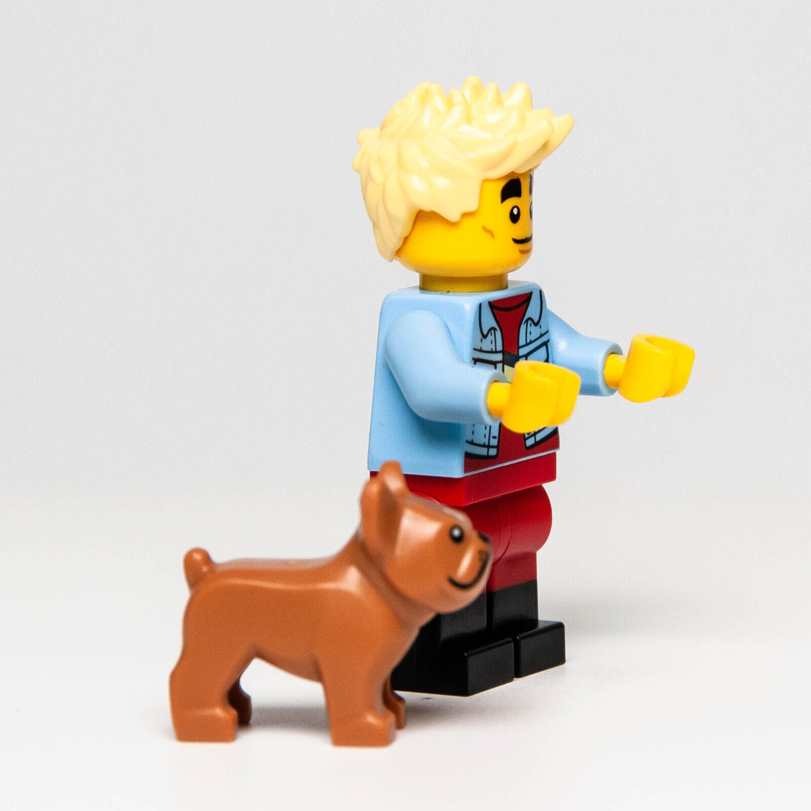 New Lego BAM 2023 Male Denim Jacket Minifigure w/ French Bulldog (cty - StudBee