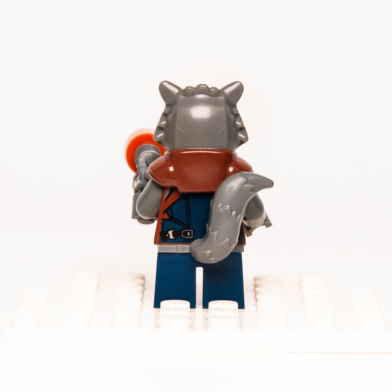 Lego Guardians of the Galaxy Minifigure - Rocket Racoon w Gun (sh384) 76102 - StudBee