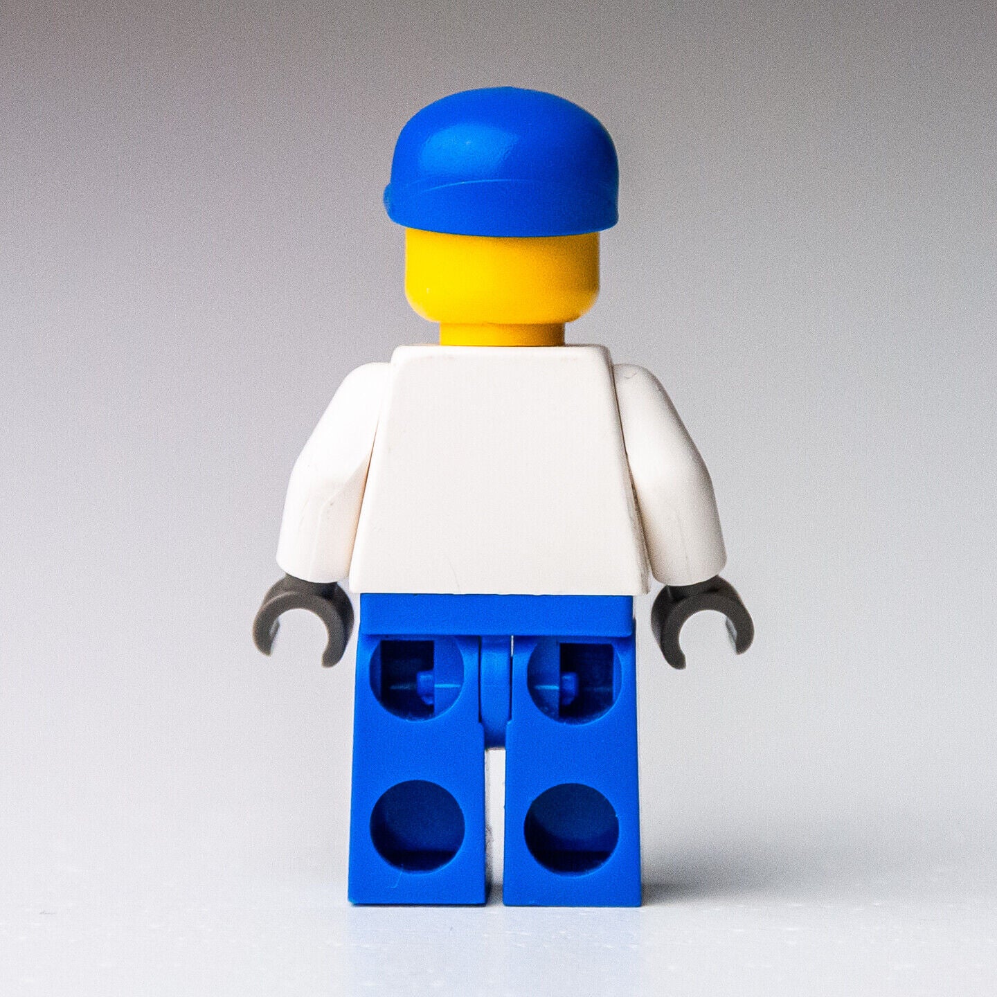 LEGO Minifigure: Grip with Bat on Torso (hrf010) 1381 Halloween Monster Vampire - StudBee