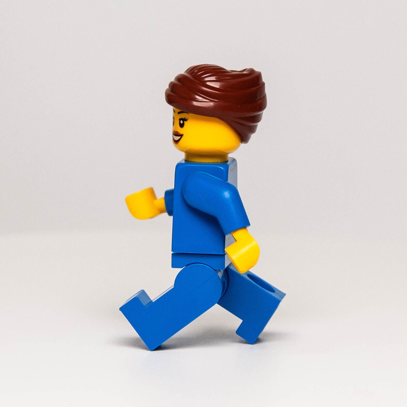 New LEGO Astronaut, Female Minifigure - Space Research and Development cty1036 - StudBee