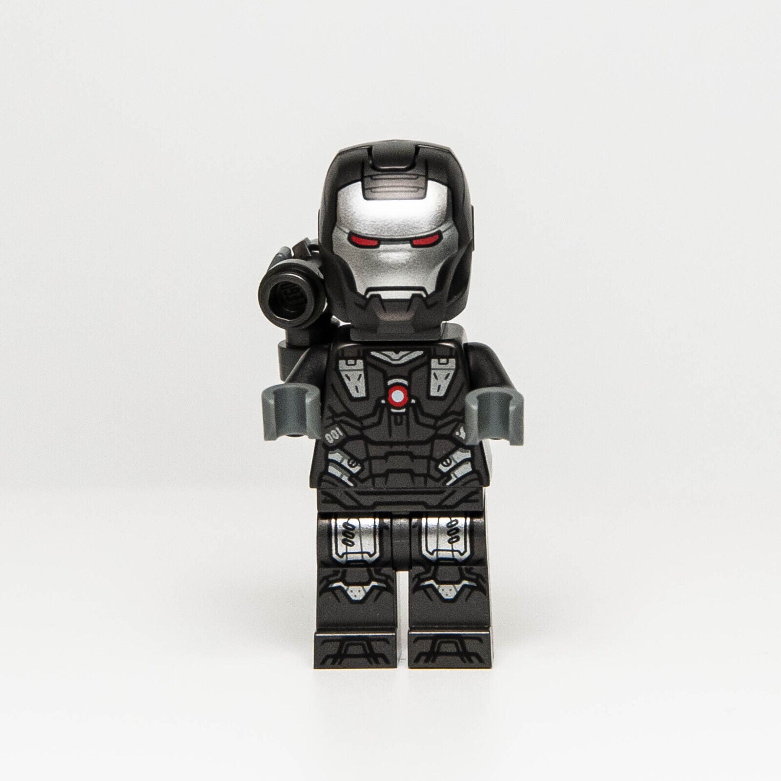 NEW LEGO Marvel War Machine Pearl Dark Gray, Silver Armor 76216 (sh819) - StudBee