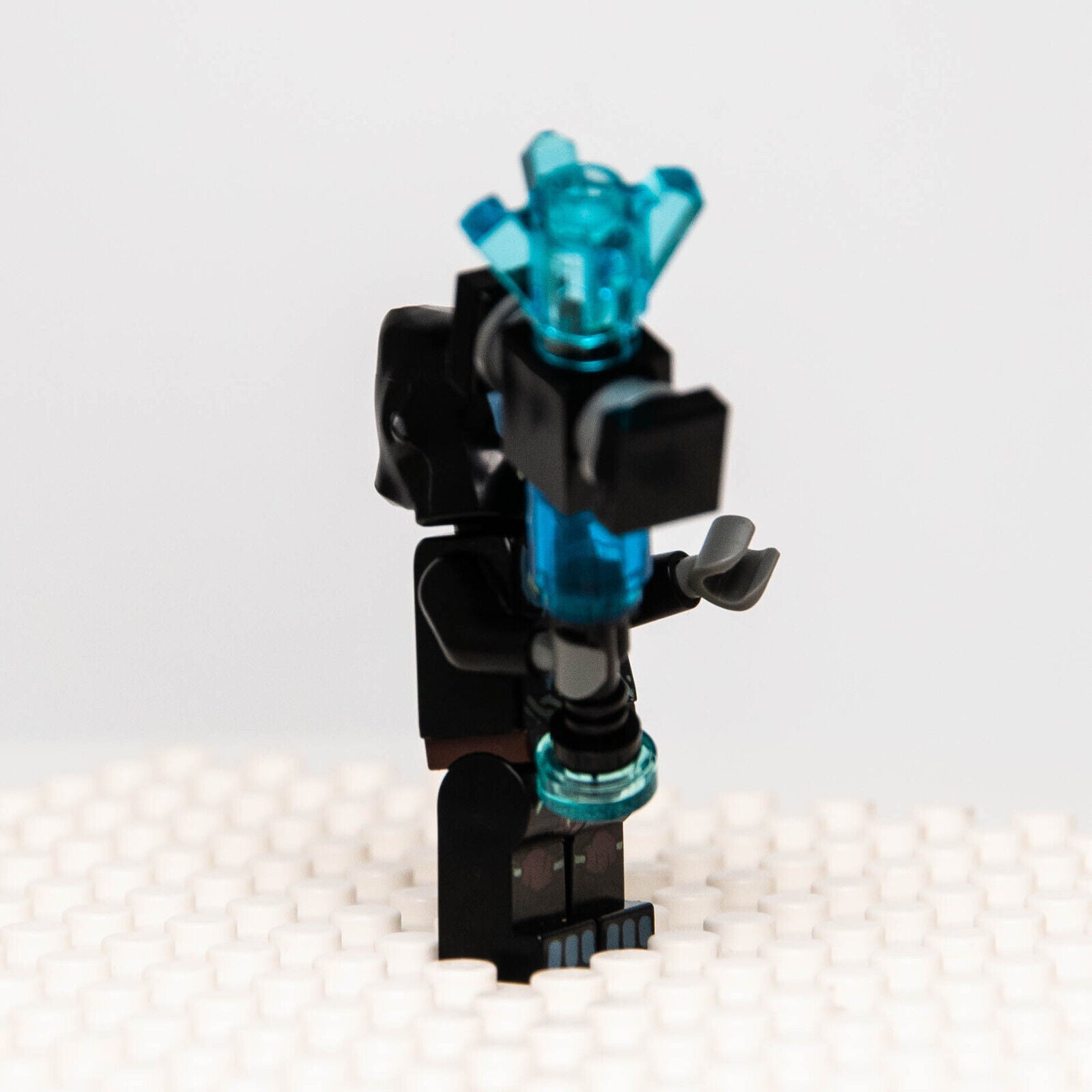 LEGO Chima Minifigure - Gorzan Gorilla (loc031) 70109 - StudBee