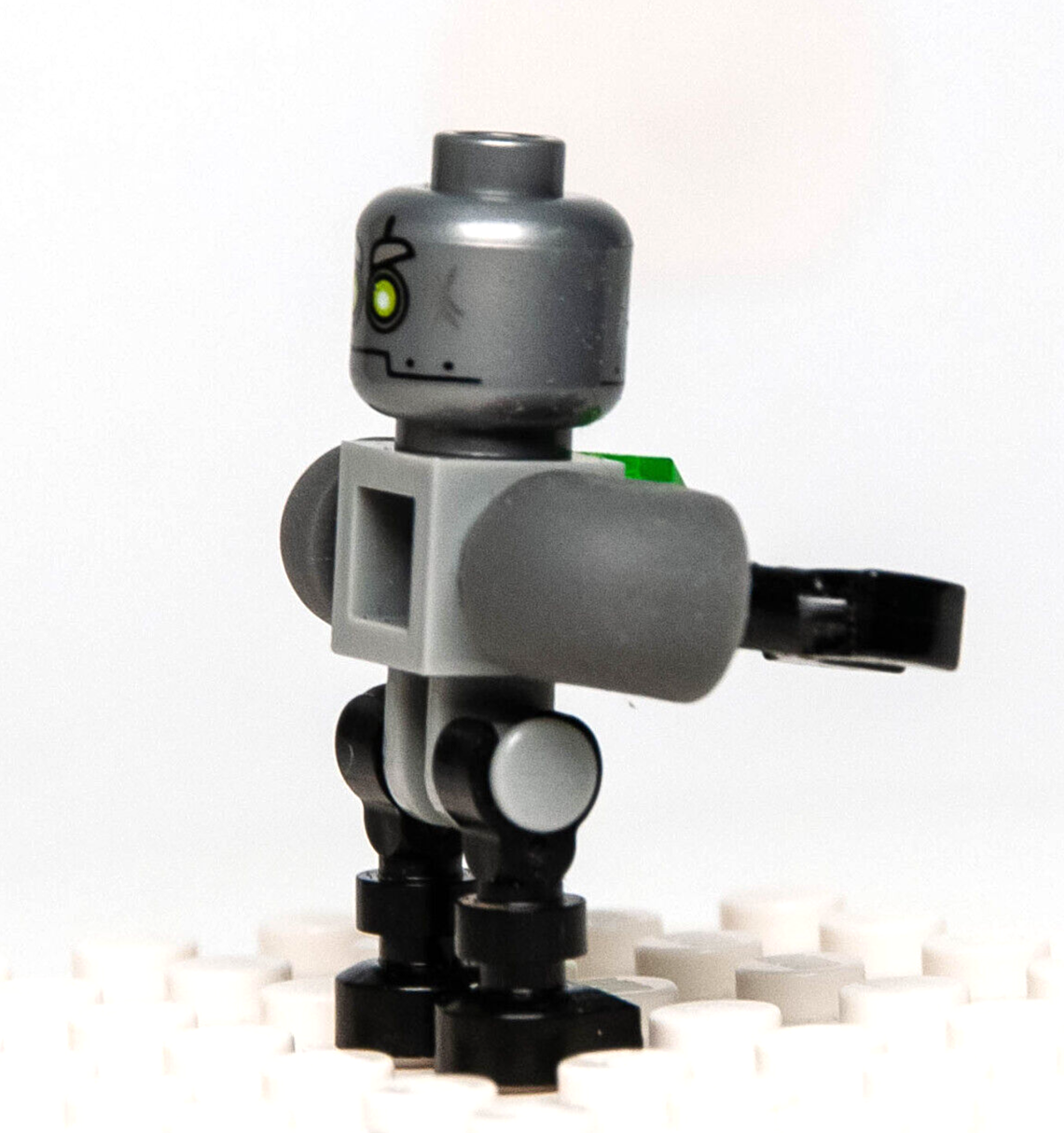Lego Nexo Knights Minifigure - CyberByter Bot (nex132) 72005 72004