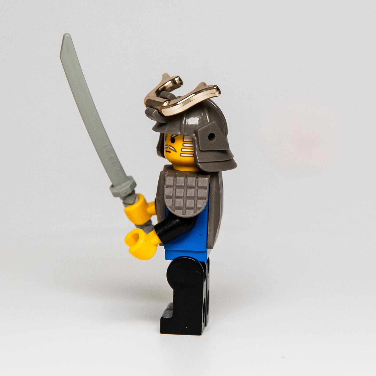 Lego Ninja Minifigure - Shogun Blue w/ Armor (cas056) - StudBee