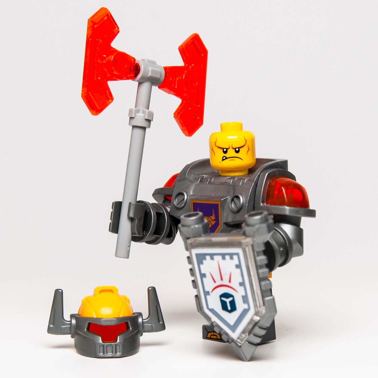 LEGO Nexo Knights Minifigure: Axl Flat Silver Torso w/ Shield (nex007) 70317 - StudBee