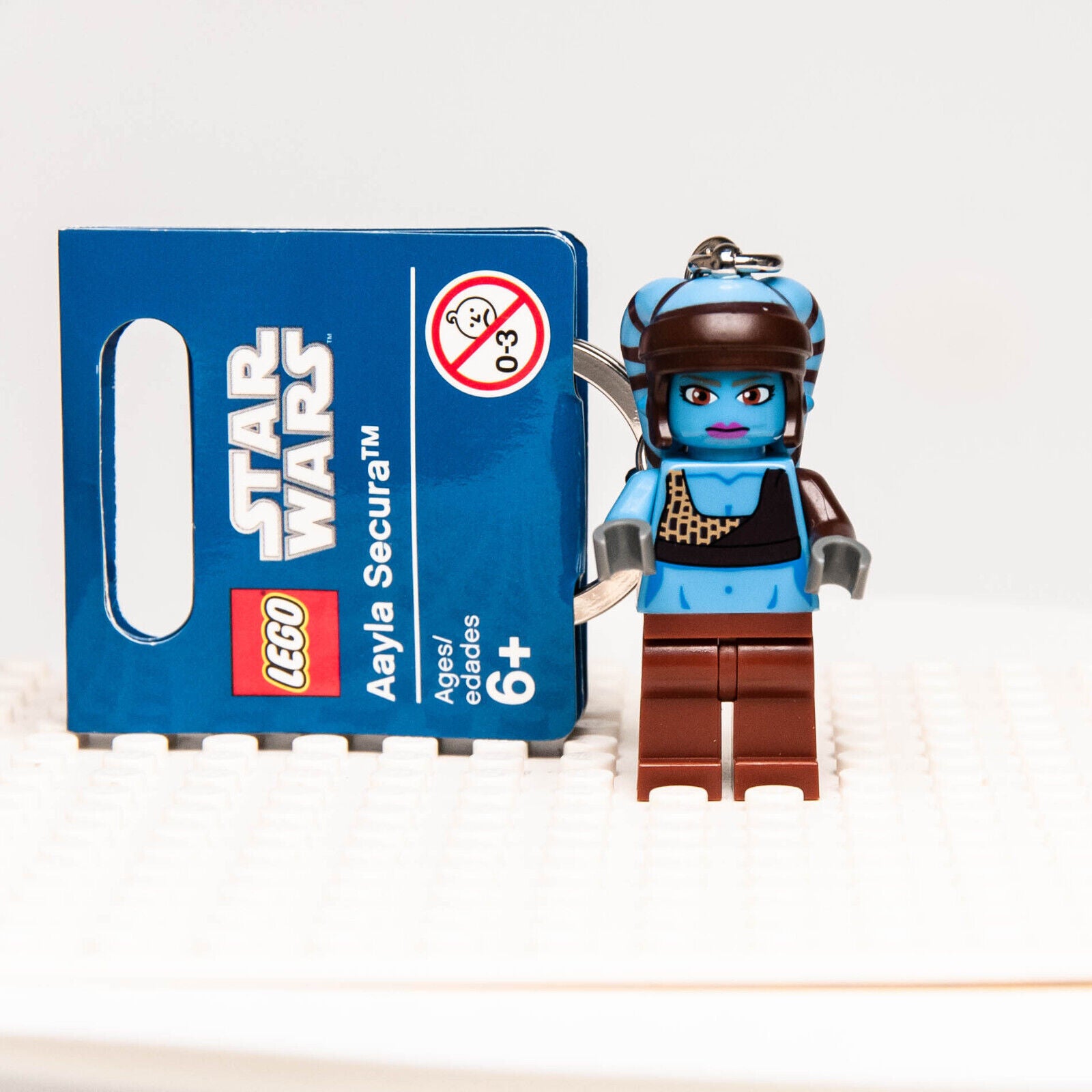 LEGO Star Wars Aayla Secura Minifigure Minifig Key Chain 2011 RETIRED RARE! - StudBee