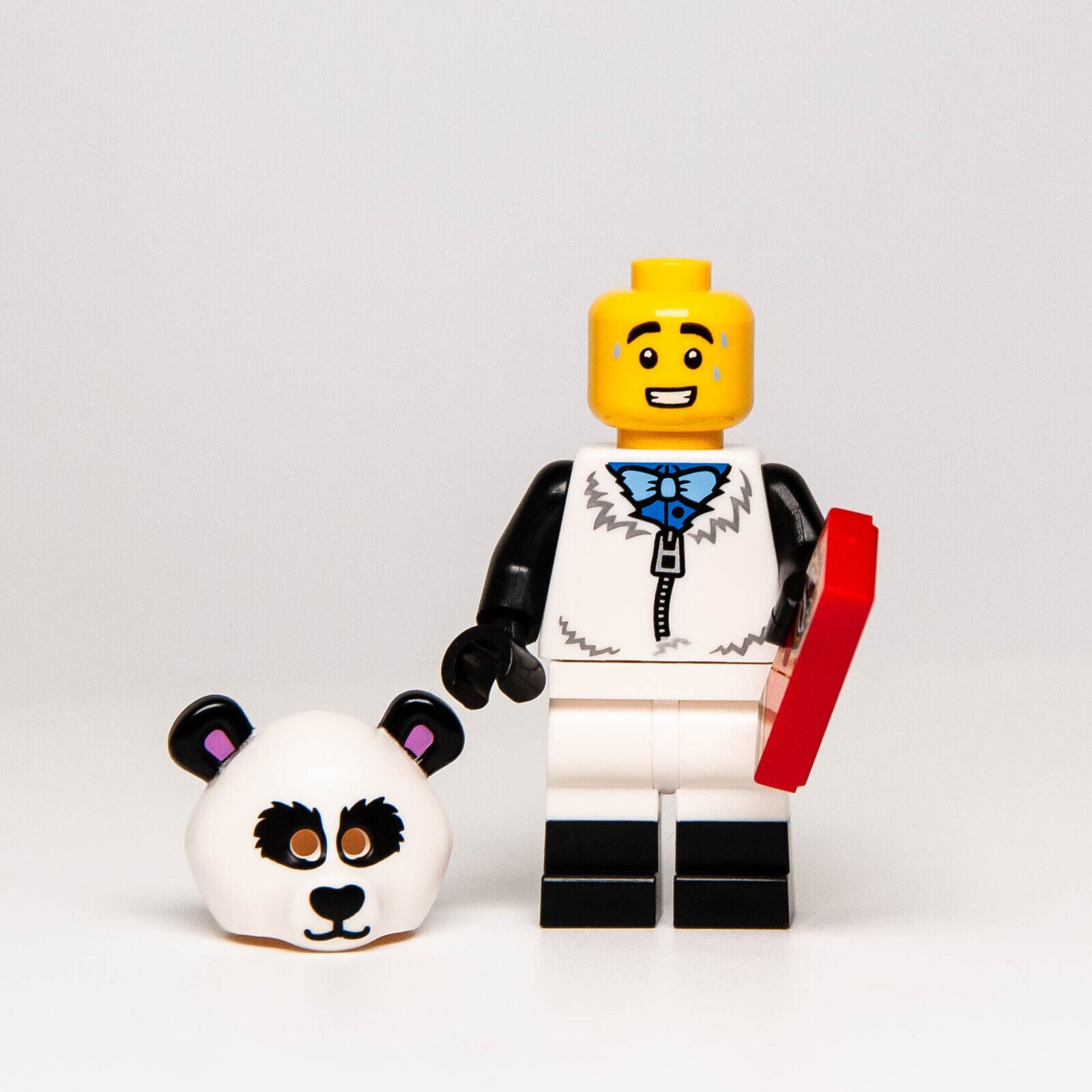 New Lego BAM 2023 Chinese New Year Panda Guy Costume Minifigure w/ Nian Tile - StudBee