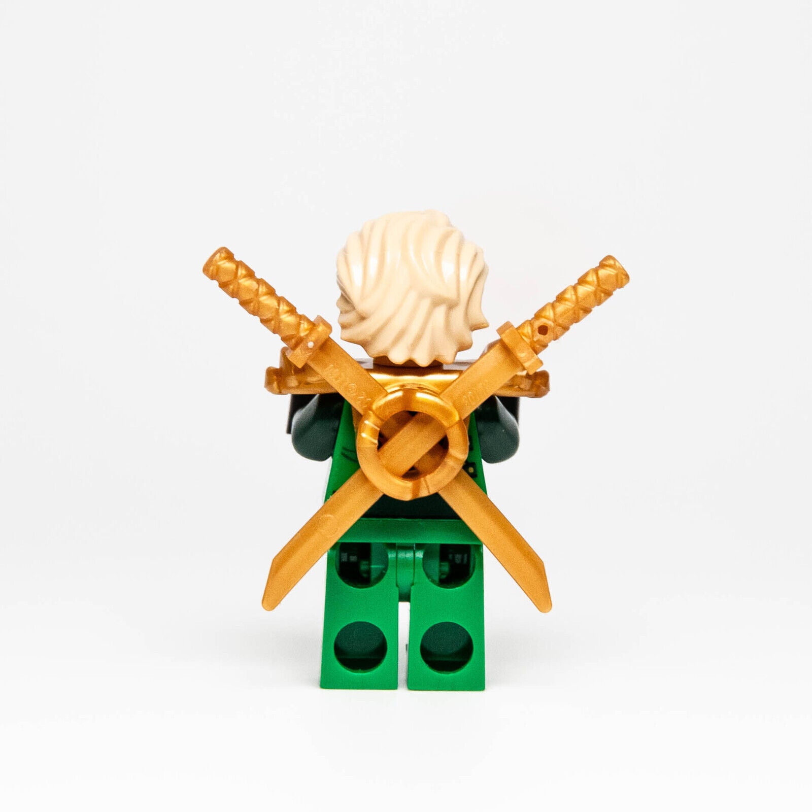 Lego Ninjago Minifigure - Lloyd (Techno Robe) Rebooted (njo087) 70722 - StudBee