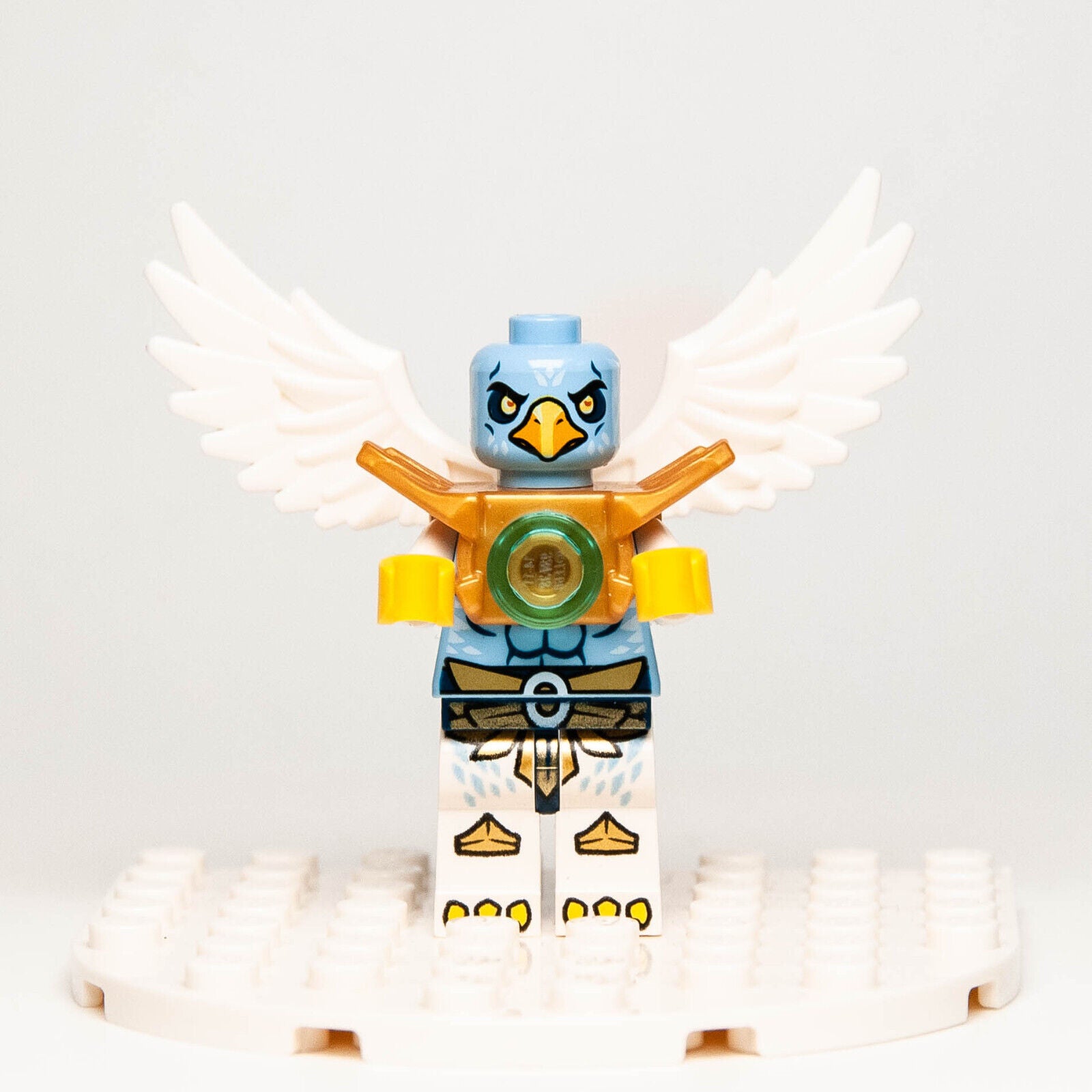 Lego Chima Minifigure: Eris Light Armor (loc005) from 70003 - StudBee
