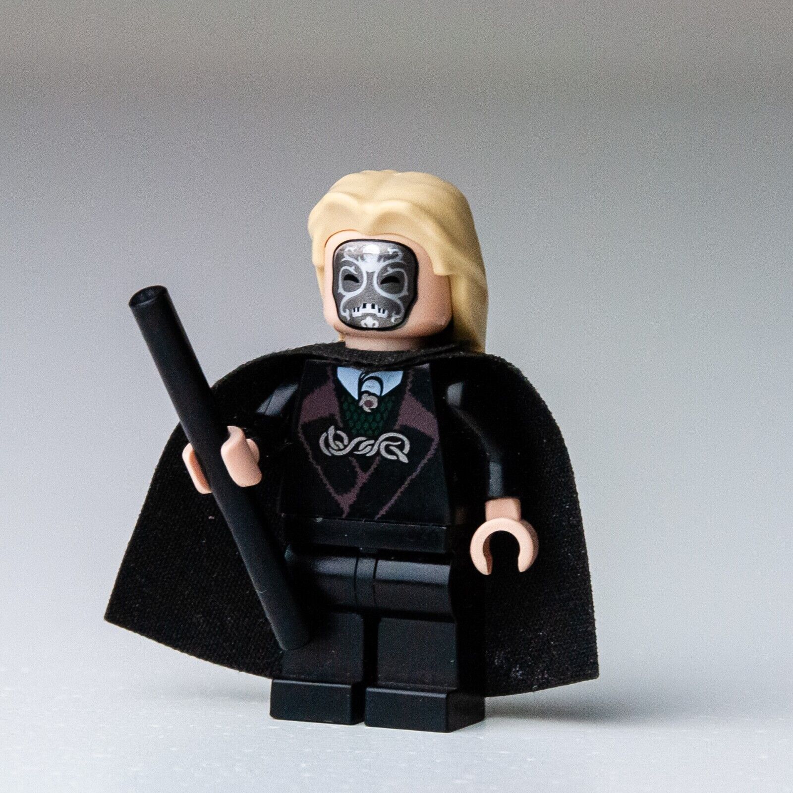 LEGO Lucius Malfoy - Harry Potter - 10217 4736 4867 (hp104) Minifigure - StudBee