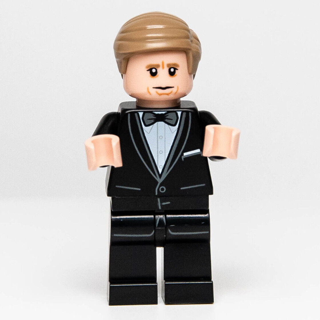 NEW Lego JAMES BOND 007 Minifigure (sc102) 76911 - StudBee