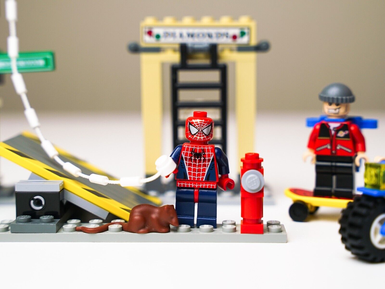 LEGO Spider-Man 2: Spider-Man's Street Chase (4853) Complete with Manual - Video - StudBee