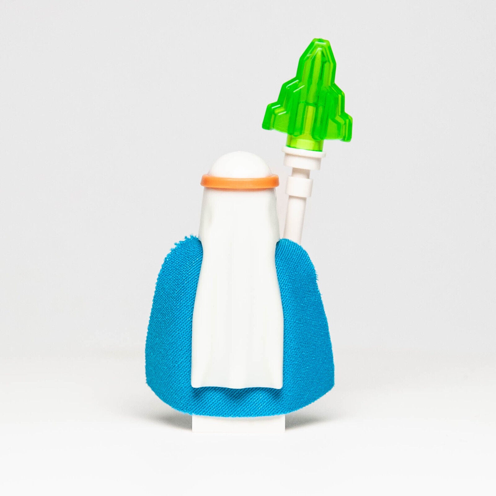 The LEGO Movie Minifigure – Vitruvius Ghost Shroud (tlm092) 70818 - StudBee