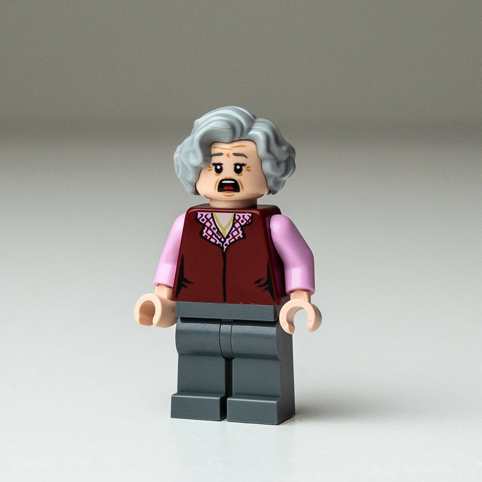 New LEGO The Trolley Witch Minifigure - Hogwarts Express - 75955 (hp158) - StudBee