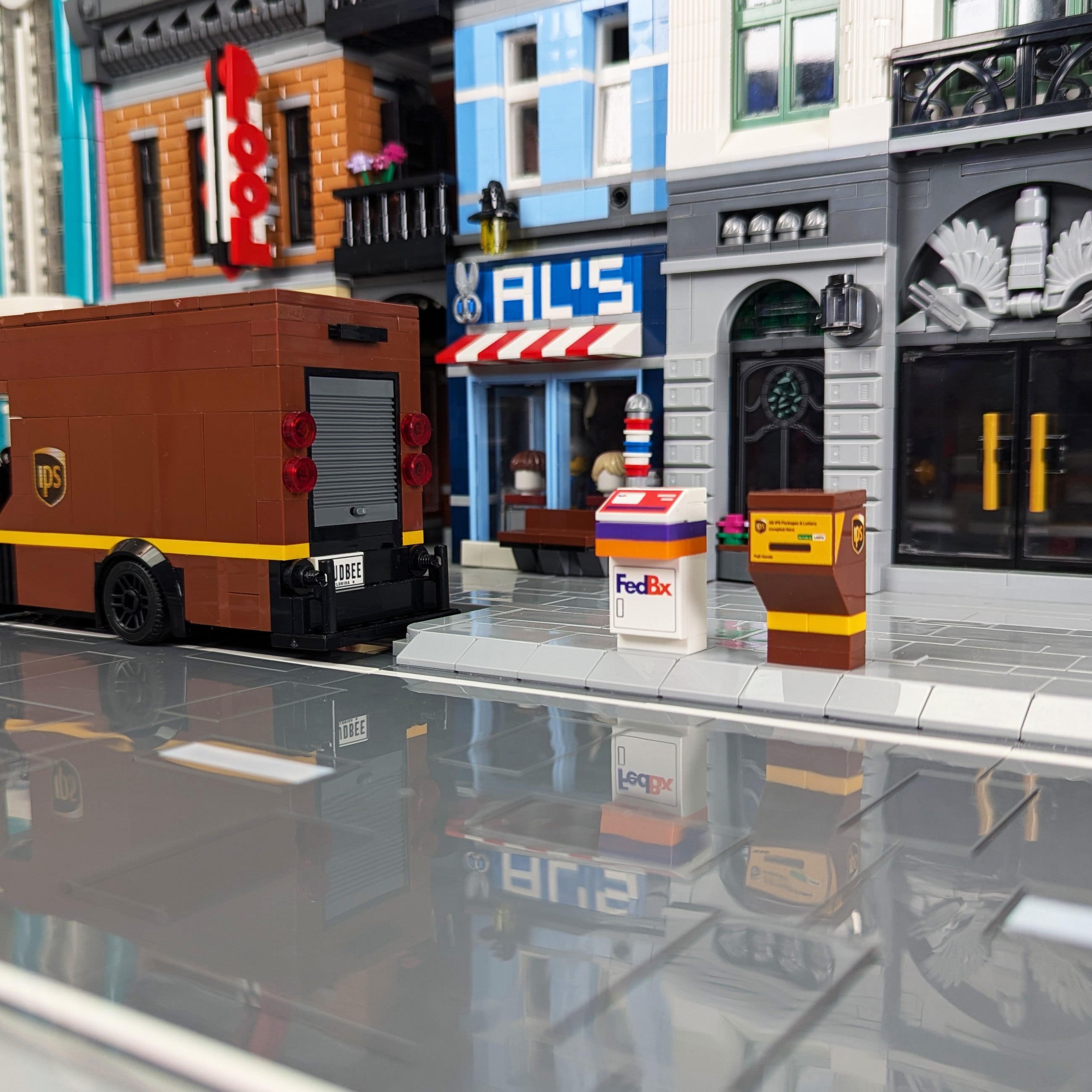 IPS Drop Box - Custom Set - Made with LEGO® Parts