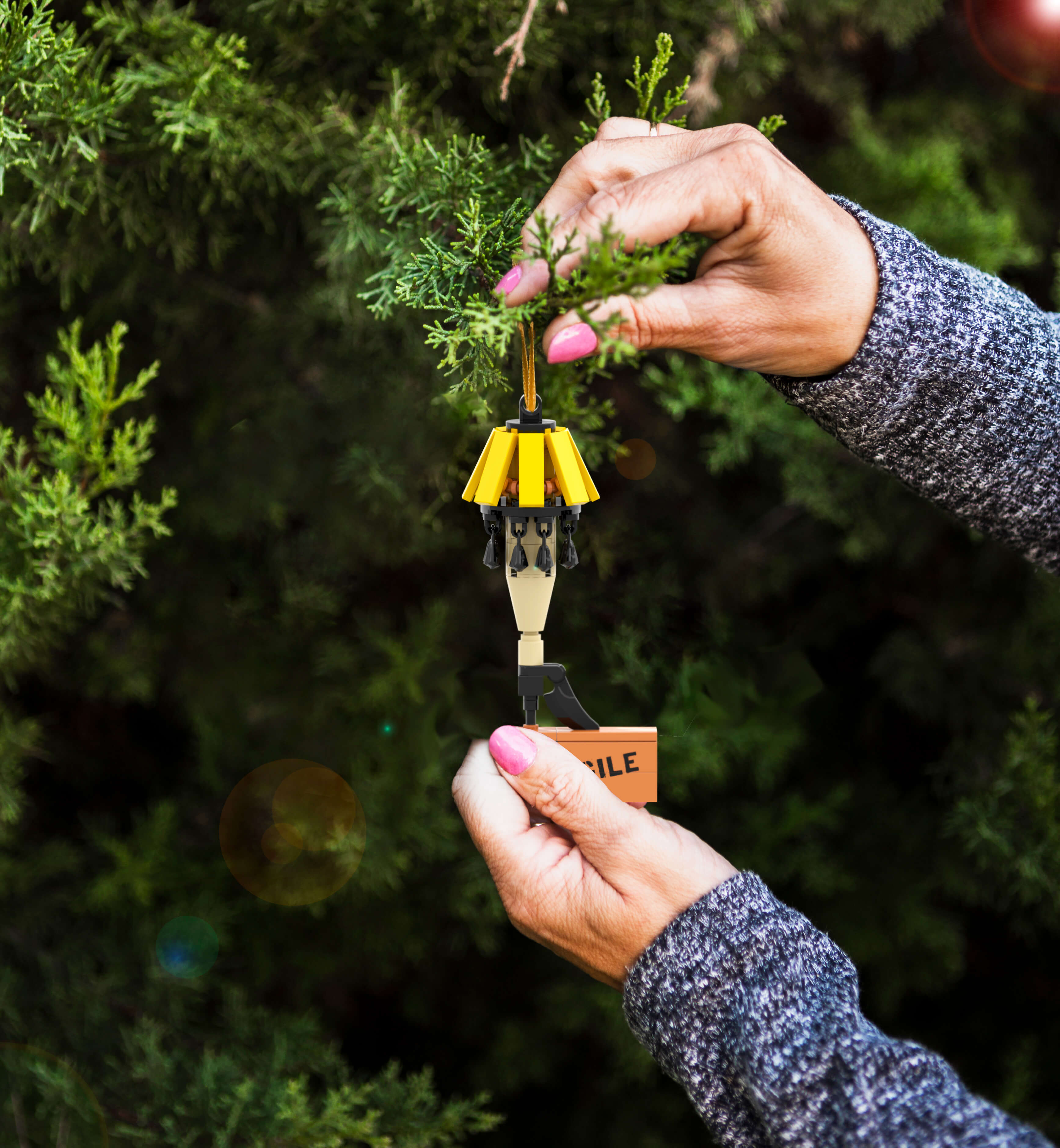 Christmas Story Leg Lamp Display - Christmas Ornament - Custom Printed - Made Using LEGO® Parts