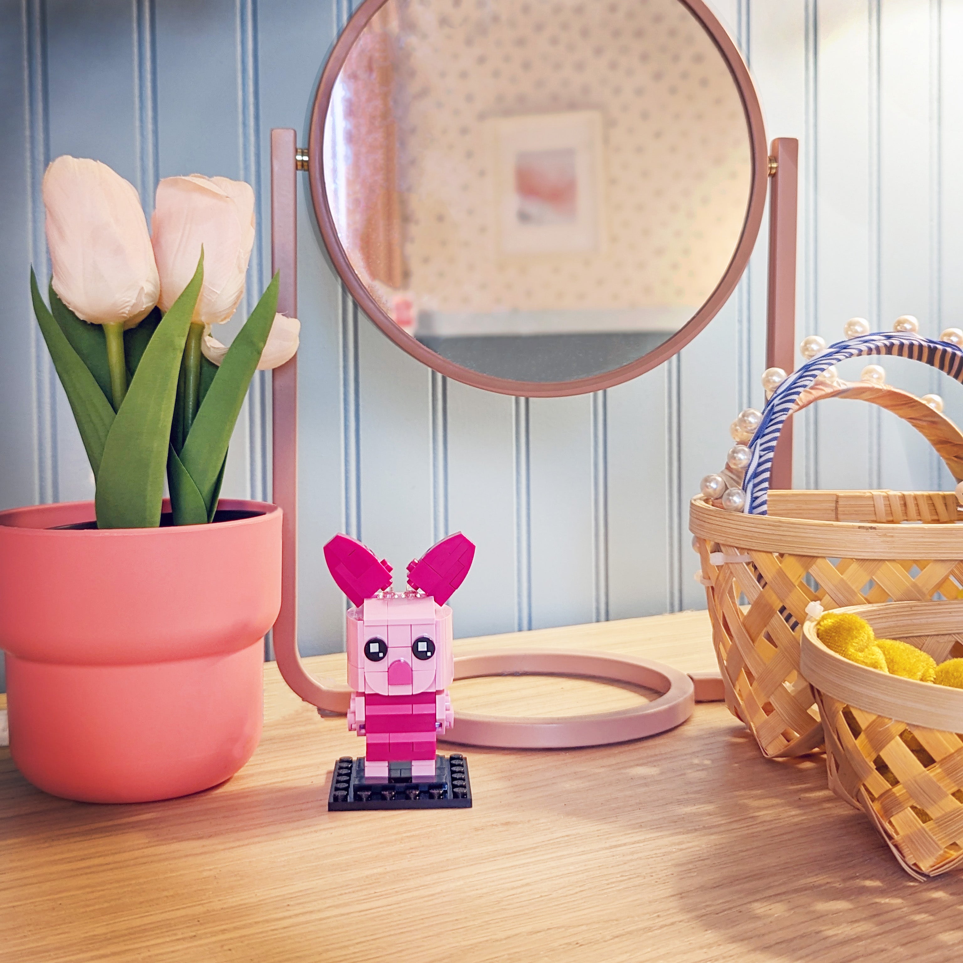 Piglet Brickheadz - StudBee