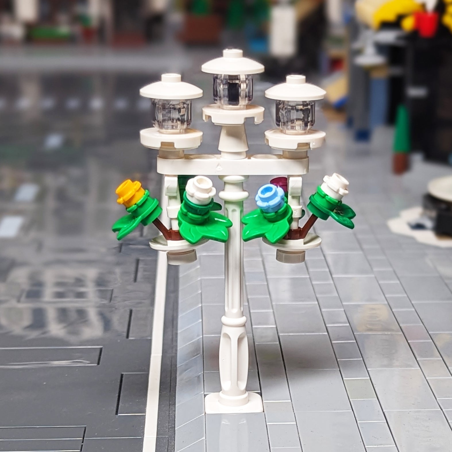 White City Lamppost with Two Hanging Flower Baskets Build Kit - StudBee