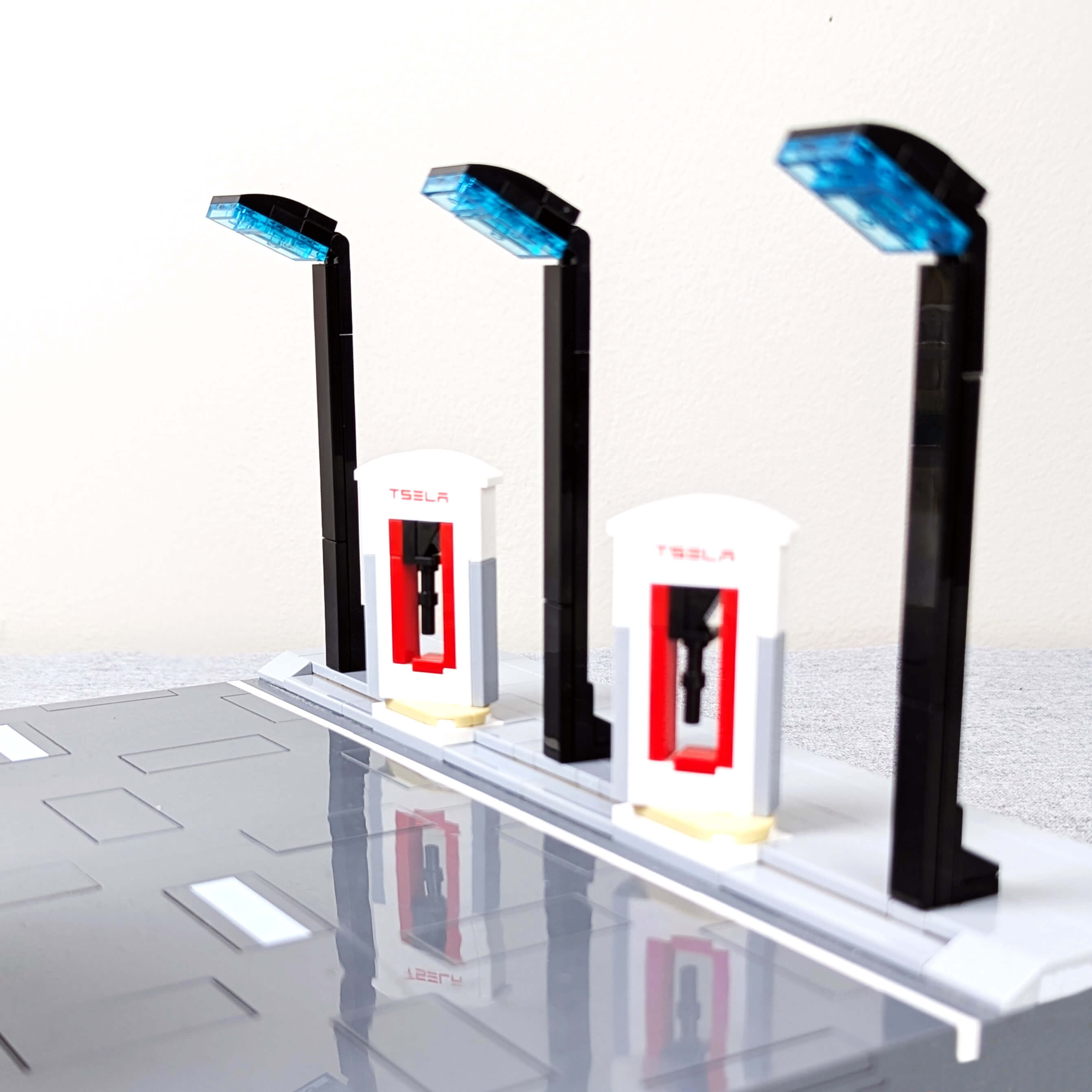 Modern Street Lights - Building Set - Made Using LEGO® Parts