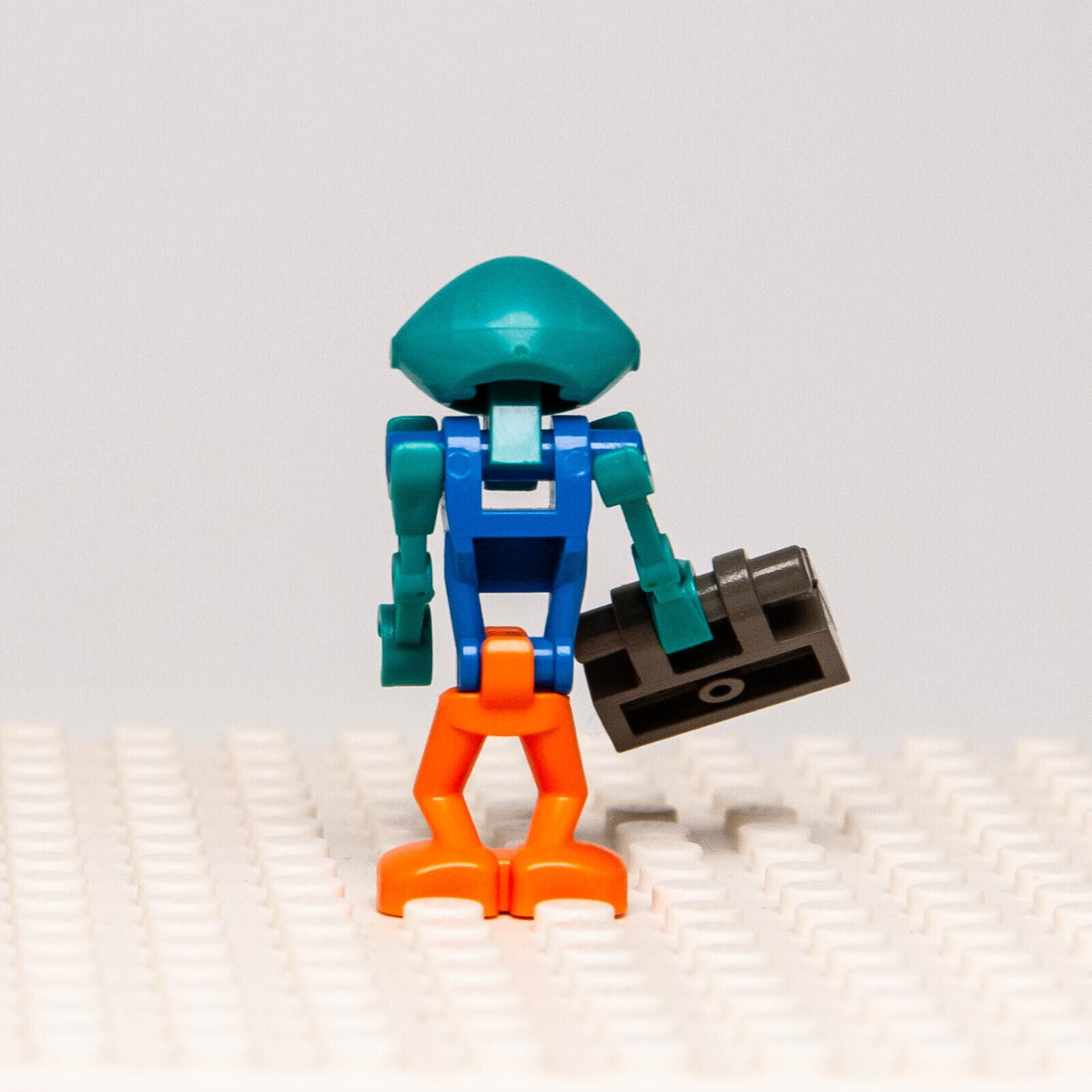 LEGO LoM Minifigure - Martian w/ Blue Body (lom018) Life on Mars Alien LOM - StudBee