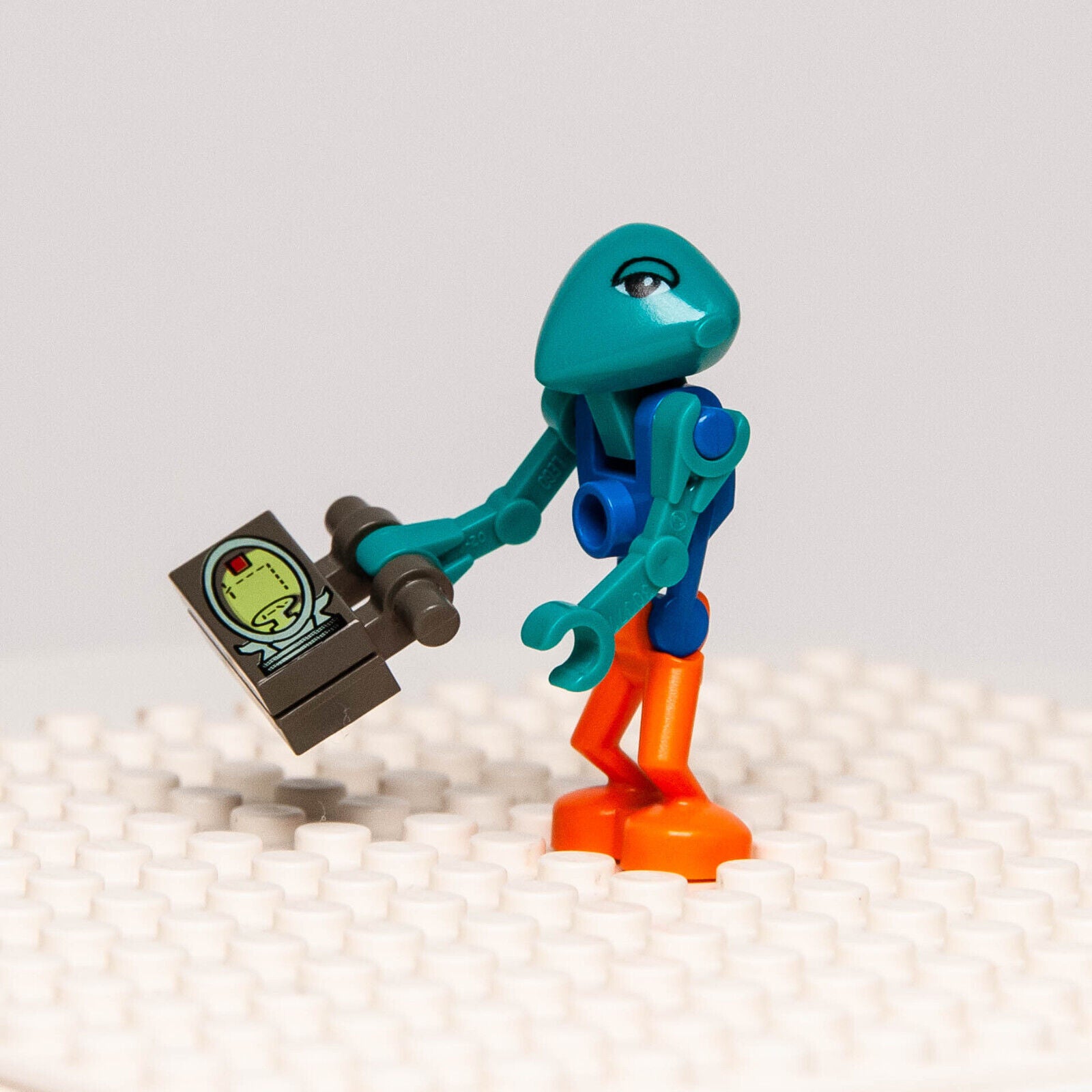 LEGO LoM Minifigure - Martian w/ Blue Body (lom018) Life on Mars Alien LOM - StudBee