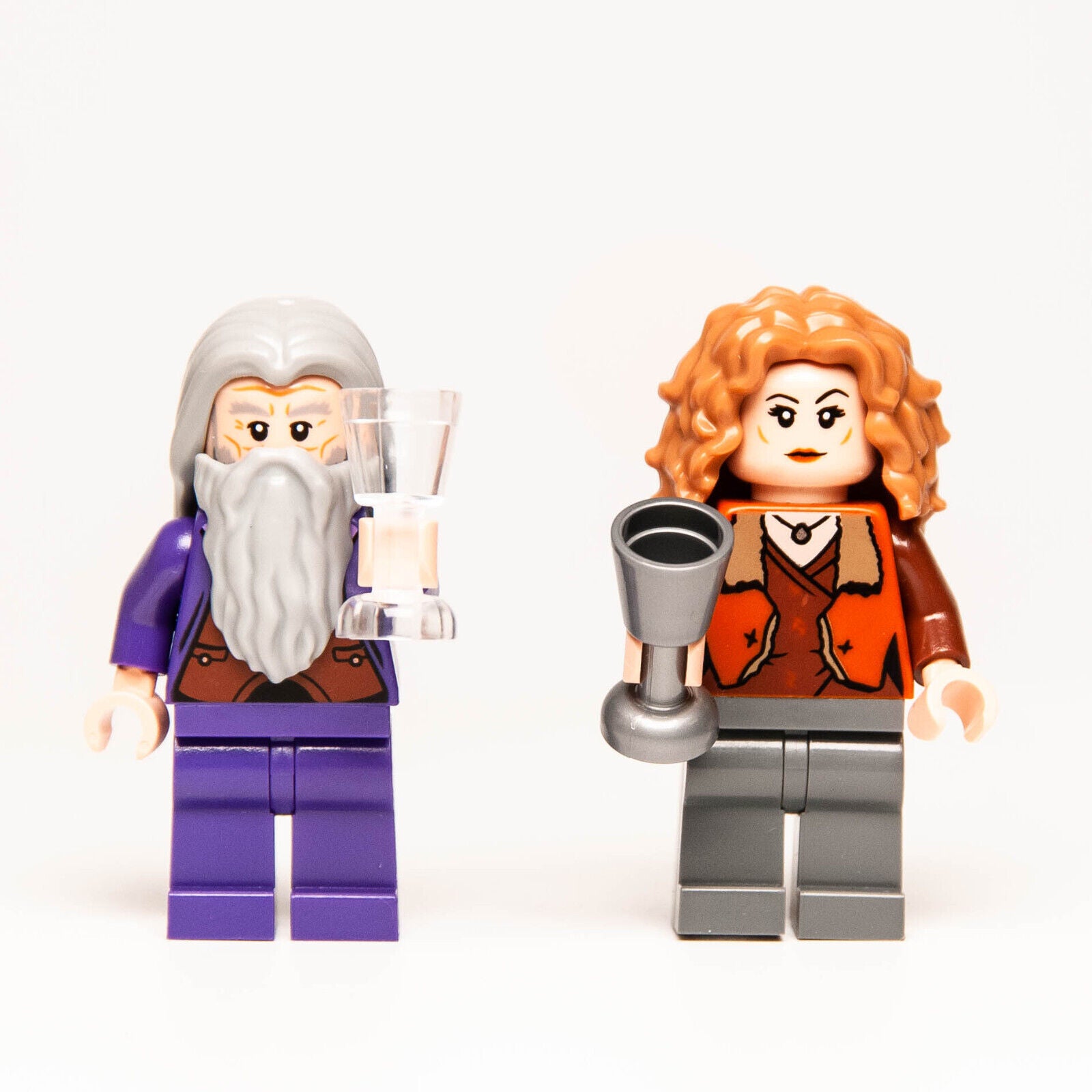 (7) LEGO Micro Builds - Harry Potter 2023 Advent 76418 Hog's Head Broomsticks