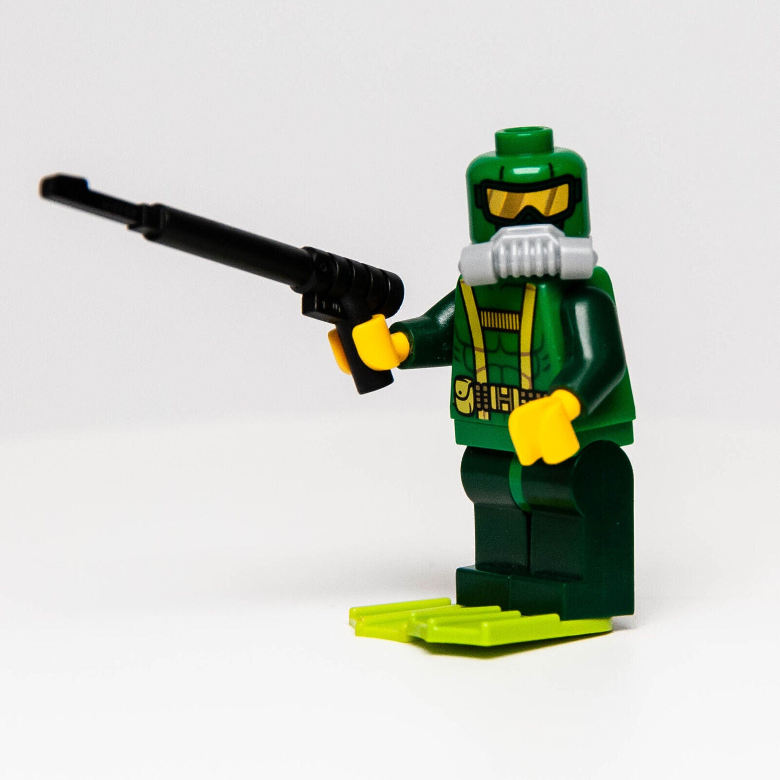NEW Lego Super Heros Minifigure - Hydra Diver w/ Spear Gun (sh216) 76048 - StudBee
