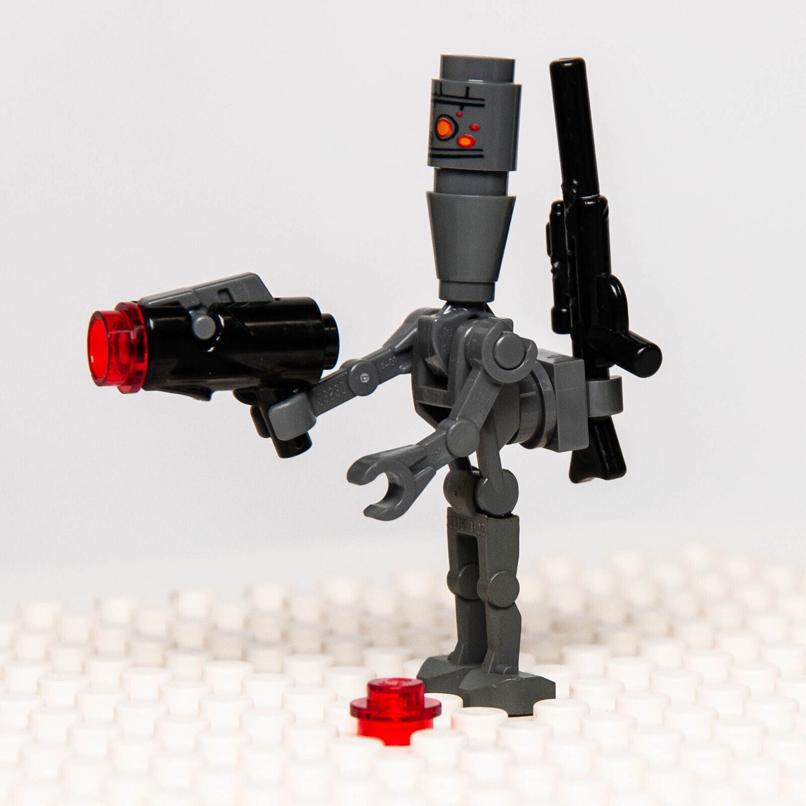 LEGO Star Wars IG-88 Assassin Droid Minifigure (sw0831a) 75167 w/ Guns