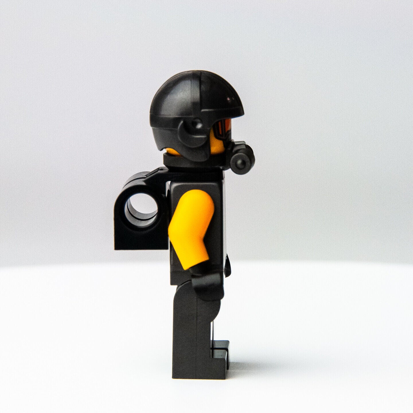 NEW AIM Agent - Backpack - 76164 (sh669) LEGO Minifigure - StudBee