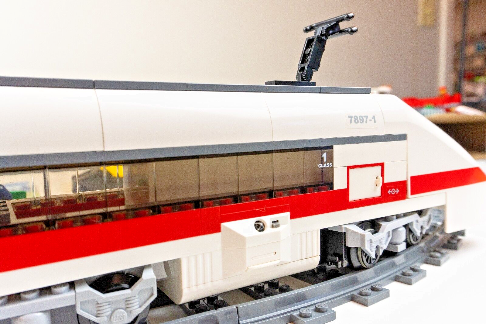 LEGO CITY RC: Passenger Train 7897 - Confirmed Complete & Working - StudBee