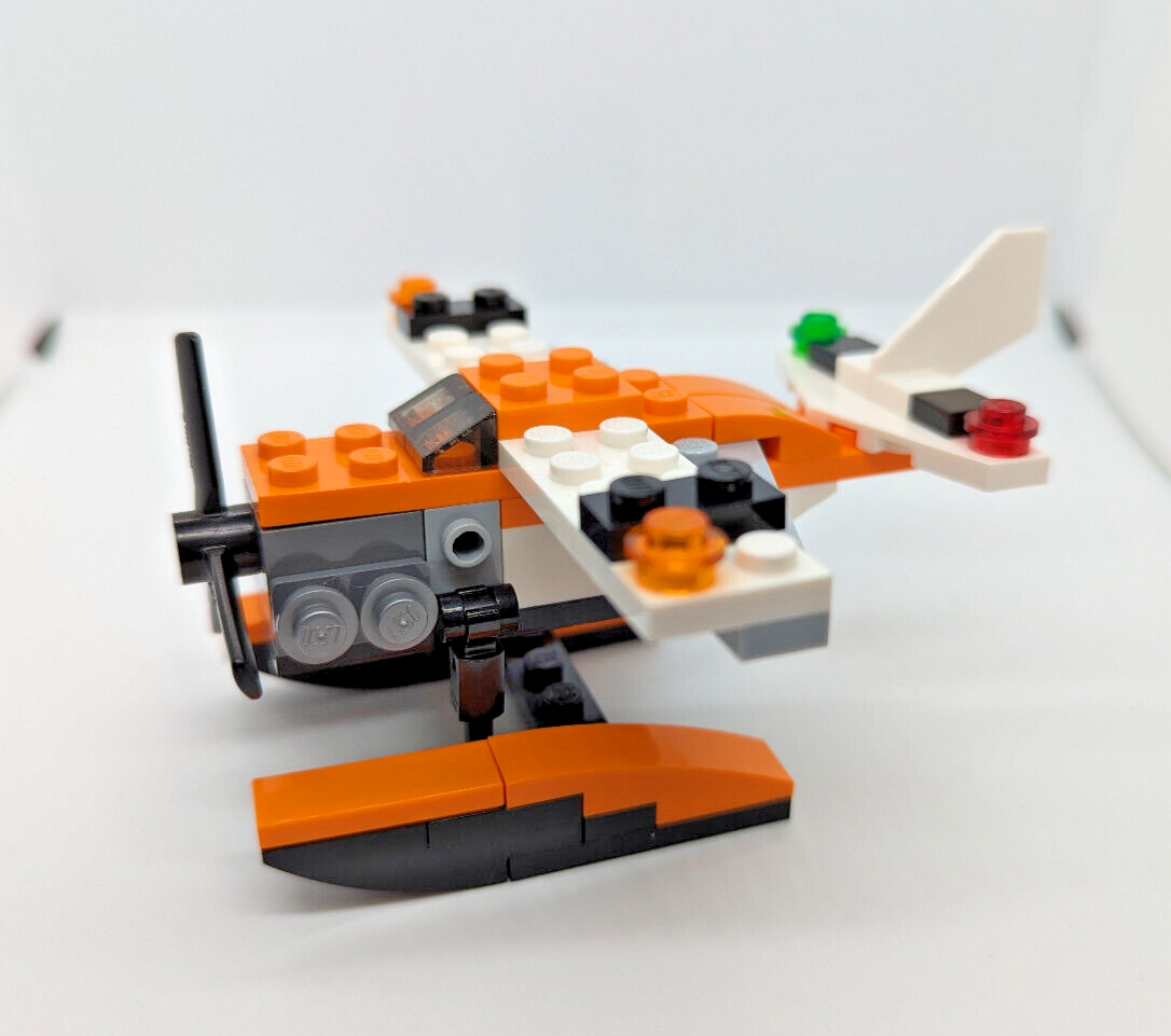 LEGO 3 in 1 CREATOR 31028 Sea Plane (2015) Complete w/ Instructions