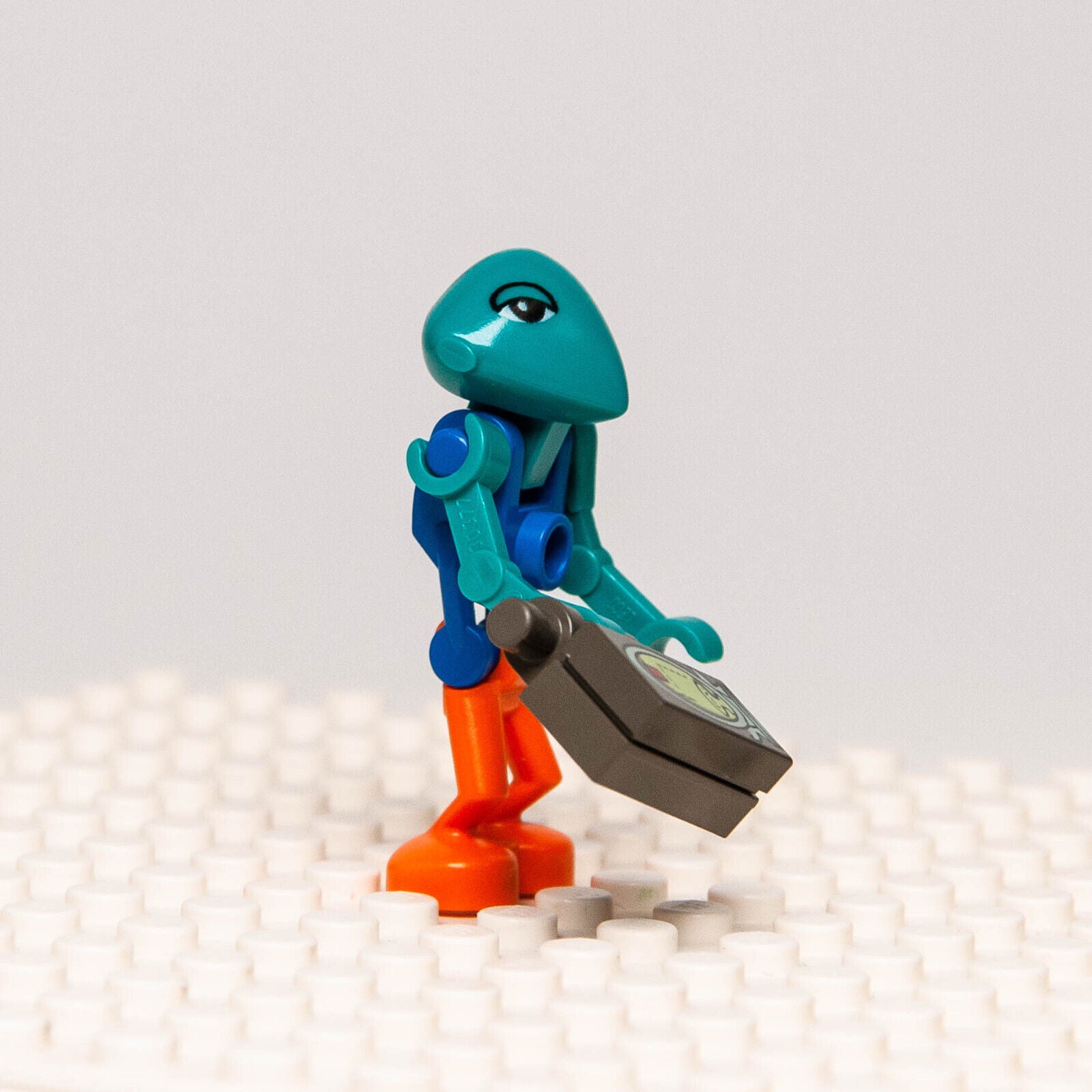 LEGO LoM Minifigure - Martian w/ Blue Body (lom018) Life on Mars Alien LOM - StudBee