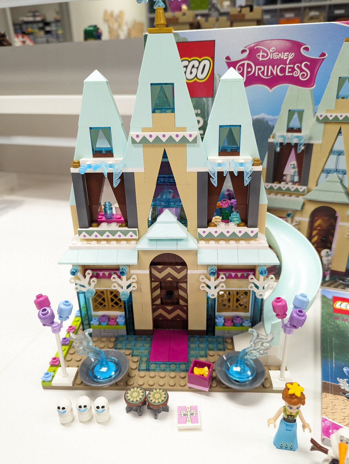Lego 41068 Disney Princess Arendelle Castle Celebration Complete Set Box Manual